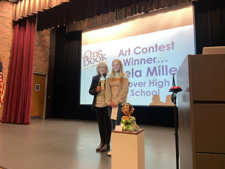 Lyela Miller (art winner) and Jeannine Kennedy.